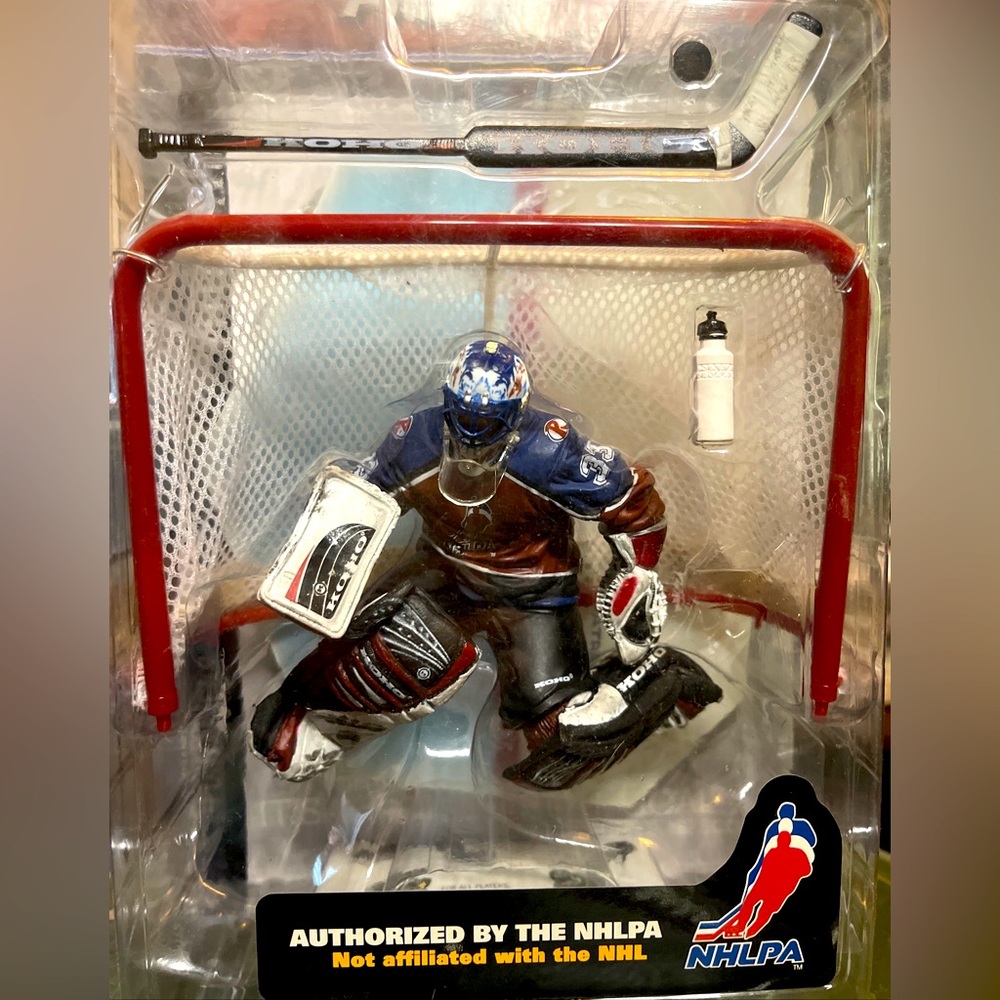 2000 McFarlane Sports Picks Series 1 ⭐️ PATRICK ROY ⭐️ NHLPA  Action Figure